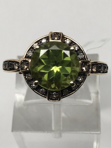 14K Gelbgold Rundschliff Peridot und Rauchquarz Akzent Ring Größe 7,25 Neu - Bild 1 von 11