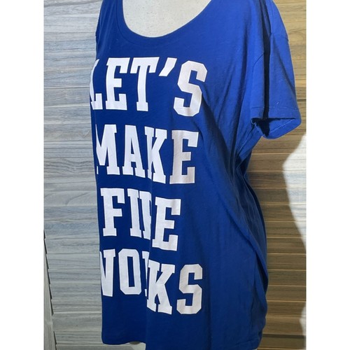 Victoria's Secret S-P PINK Fireworks Tee - Picture 9 of 13