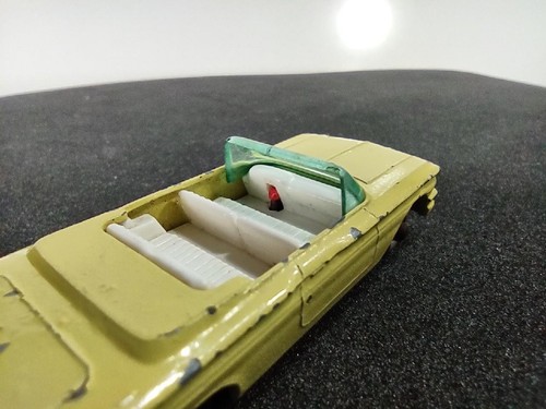 Lesney Matchbox #39 1960 PONTIAC BONNEVILLE CATALINA Convertible Maroon Base SPW - Picture 10 of 12