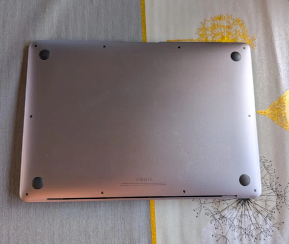 Apple MacBook Air 13" M1 · 16GB · 256GB, foto 3 di 4
