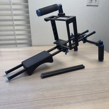 Neewer Shoulder Rig Kit and Camera Video Case Hand-held Cage