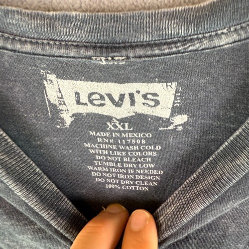 Levis Graphic T Shirt Mens 2XL Faded Metal Cut Sleeves Rugged Marbled Thrashed - Picture 3 of 9