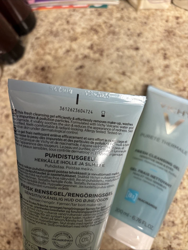 Vichy Purete Thermale 新鲜洁面啫喱 6.76 盎司 在这里购买猫女士 🐾🐈🐈⬛ — 第 2/4 张图片