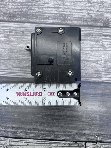 Eaton Cutter Hammer 15 Amp Single Pole Interchangeable Circuit Breaker {115} - Picture 10 of 11