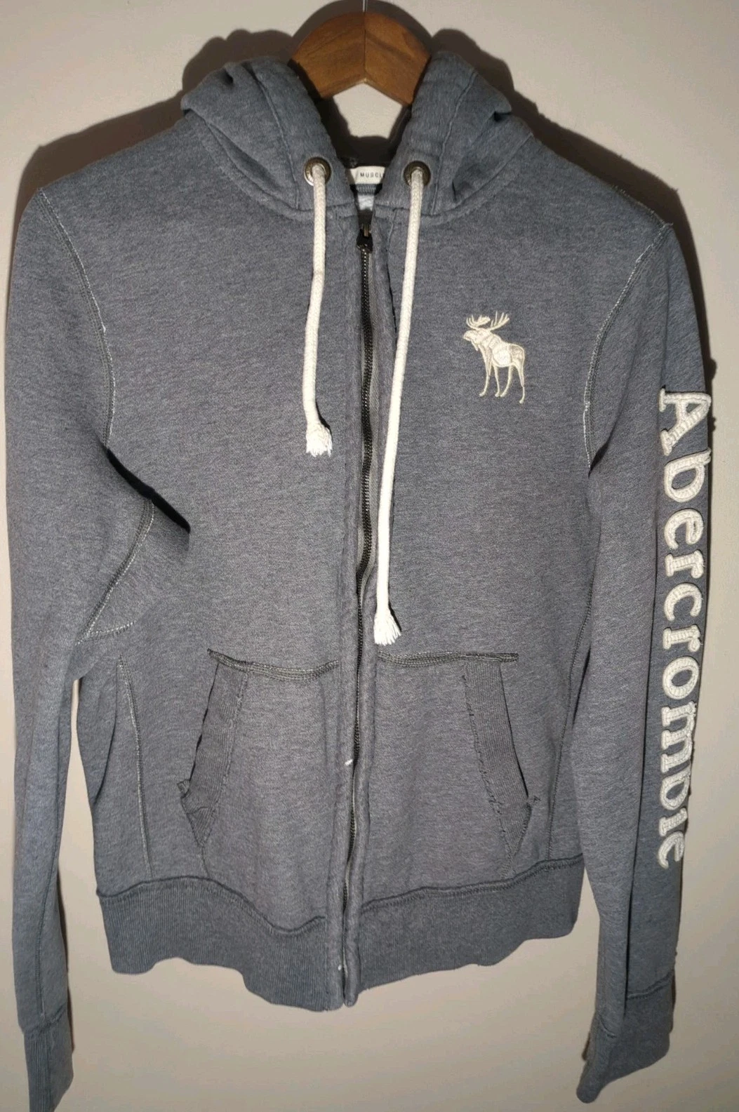 Abercrombie & Fitch Y2K Men's Muscle Zip Distressed Logo Hoodie Sweatshirt L