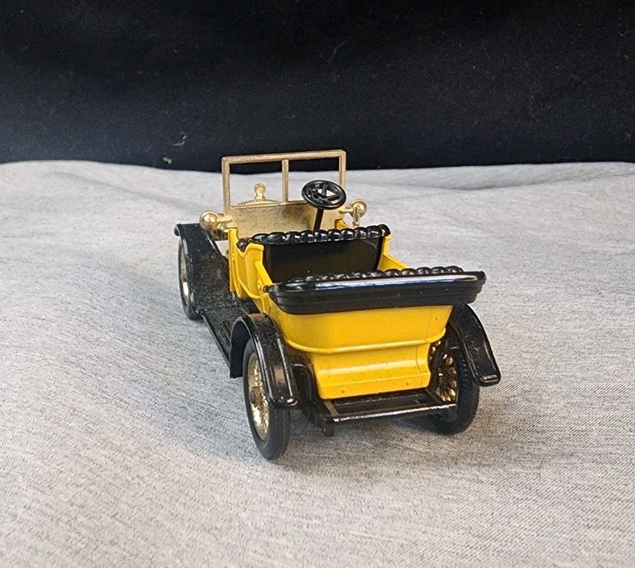 Picture 5 of 10