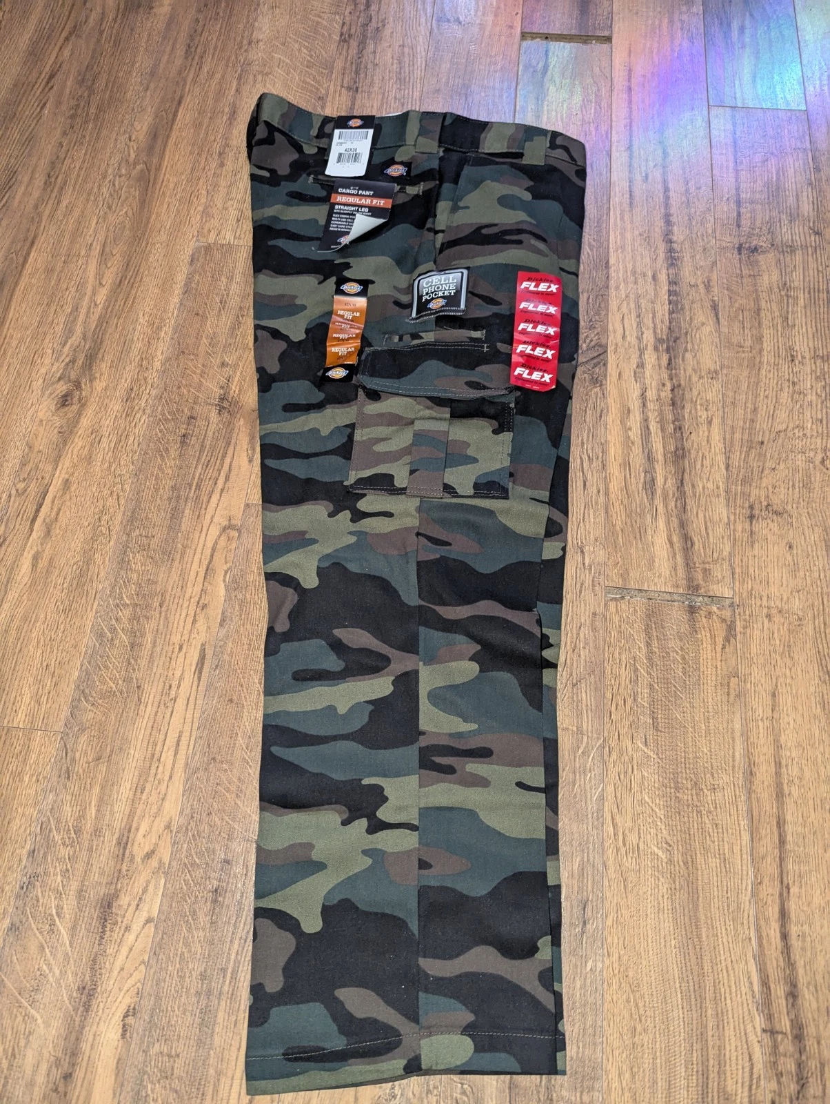 Dickies Men's Flex Regular Straight Leg Fit Cargo Pants Size 42 X 30