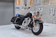 Harley-Davidson 2013 Flhrc Road King Classic - Black 1:12 Scale Model Motorcycle