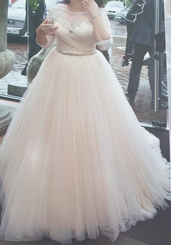 bridal dress size 8 - Picture 6 of 23
