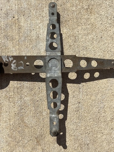 Volvo 240 242 244 245 Front window regulator assembly (14) - Picture 3 of 4