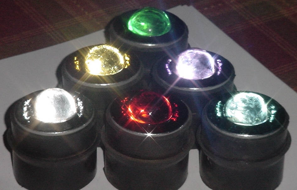 12x röd ONLY Temperöd Glass Light Reflectors - Email if you need different Färg 12x röd ONLY Temperöd Glass Light Reflectors - Email if you need different Färg