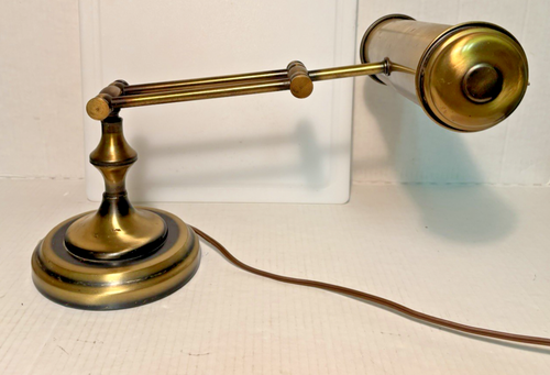 Vintage Working Portable ‘ Brass Banker’s Desk Lamp’ - Picture 5 of 21