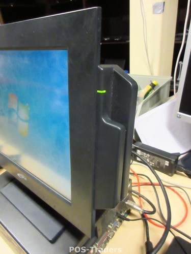 DIGIPOS 714A ELO Serial KBW Touchscreen Black 15 Inch Touch Monitor Win 7 + MSR - Photo 2/6
