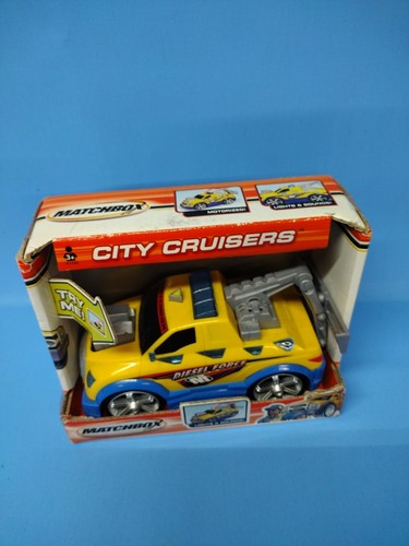 Matchbox 2004 City Cruisers Tow Truck Diesel Force Lights Sounds - Picture 4 of 4