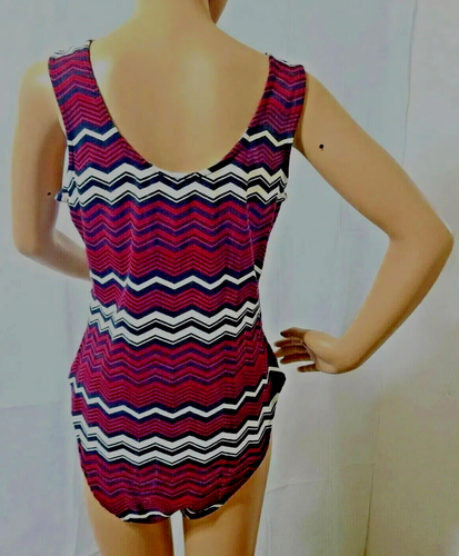 FOREVER 21+ Plus Size Wine/White/Black Chevron Design Bodysuit. Size 1X. - Picture 4 of 11