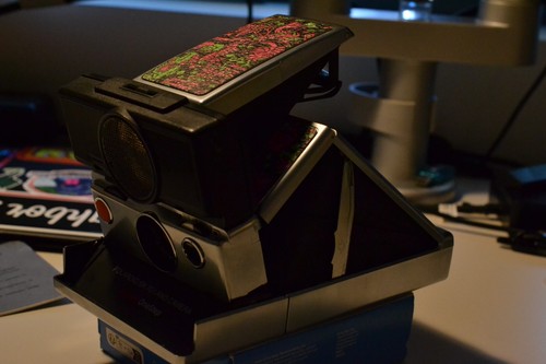 SX-70 SONAR OneStep auto focus polaroid land camera - instant camera