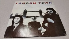 WINGS - LONDON TOWN - SW-11777, KENDUN-A JG, POP ROCK  VINYL RECORD