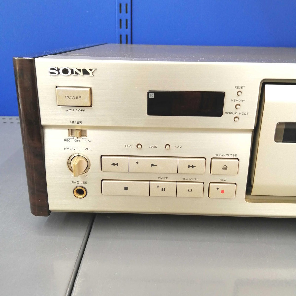 SONY TC-K555ESJ カセットデッキ SONY TC-K555ESJ カセットデッキ