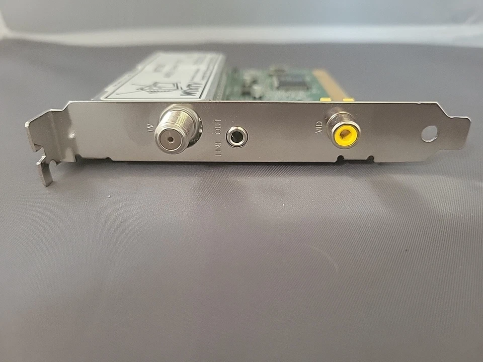 used Hauppauge WinTV 44001 TV Tuner Card NTSC Rev C110 - Image 3 of 4