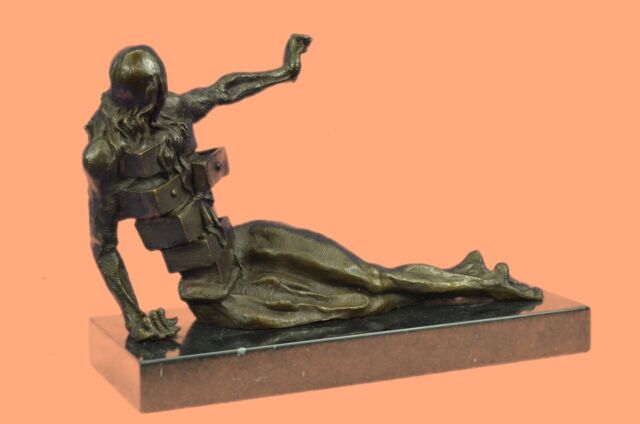 Dali Hot Cast Modern Abstract Female Bronze Sculpture Statue Figurine Hotcast AW9997 Dali Hot Cast Modern Abstract Female Bronze Sculpture Statue Figurine Hotcast AW9997