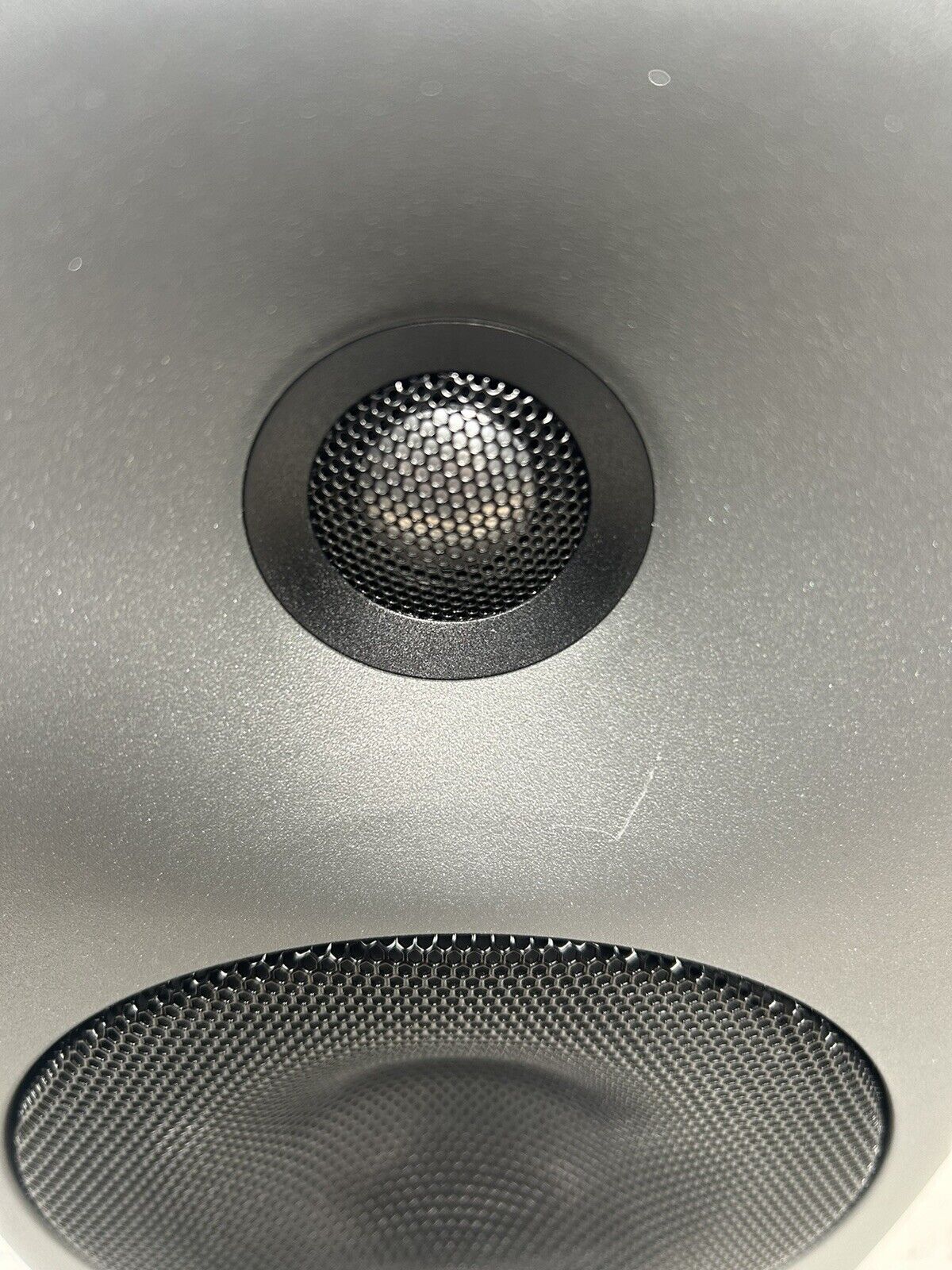 Picture 2 of 5