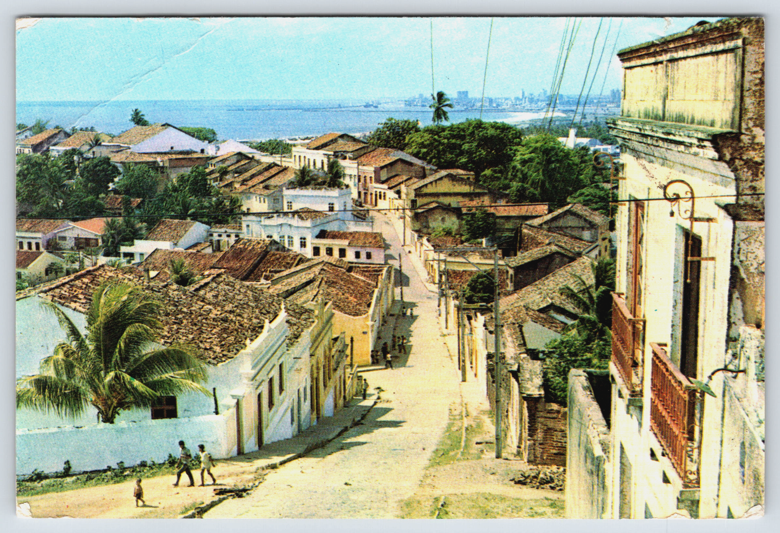 Foto 1 di 3