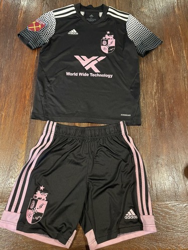 Adidas Soccer Uniform/Outfit Youth Size Medium - Picture 1 of 4