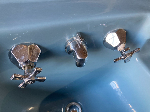 Vtg Mid Century Clair De Lune Blue Sink Chrome legs Towel Bars Standard 662-23E - Picture 11 of 22
