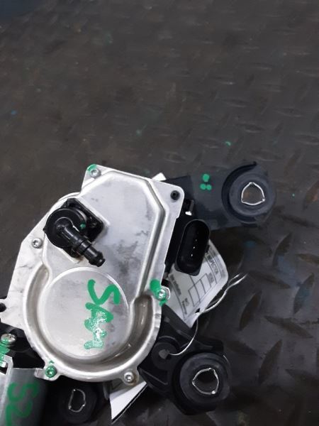 Picture 4 of 12