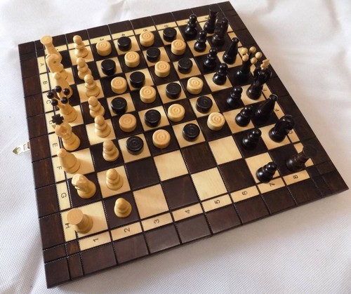 Chess checkers wooden game board set with chips figurines hand made 2 in 1