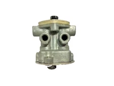 BENDIX  247254B STAMP IFI694N STAMP  TH-3 AIR BRAKE CONTROL VALVE