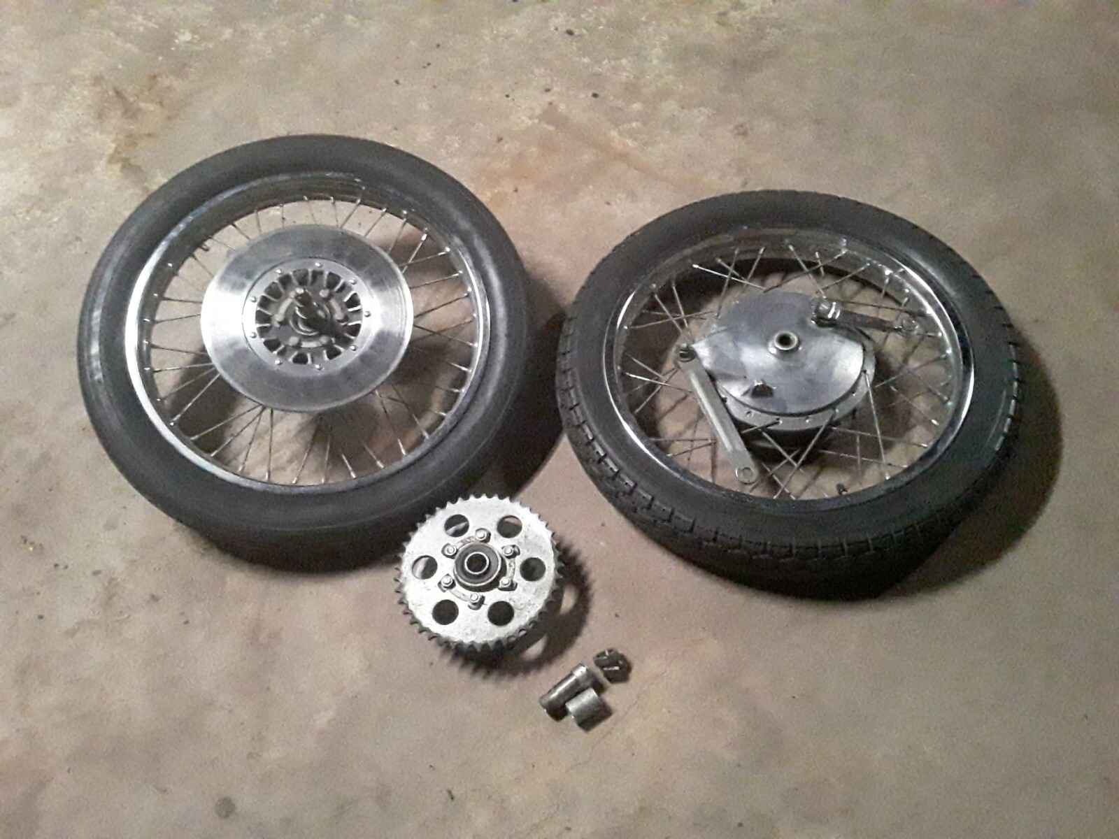 Picture 1 of 5