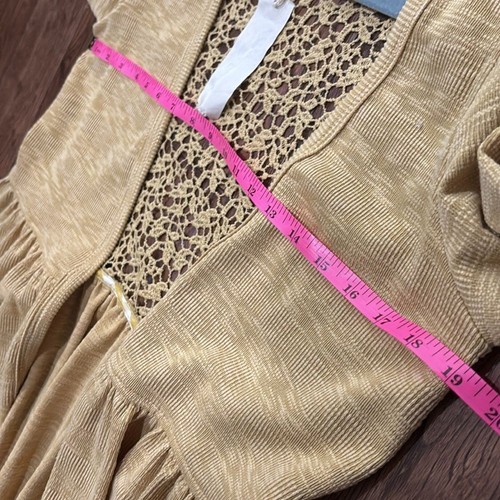NEU NEU MIT ETIKETT senffarben Babydoll-Stil vorne offen Strickjacke Spitze Häkel hinten Größe SMALL - Bild 9 von 11