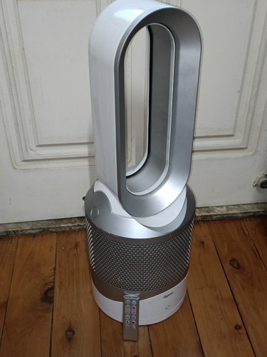 Dyson Pure Hot + Cool Air purifying fan heater HEPA HP02