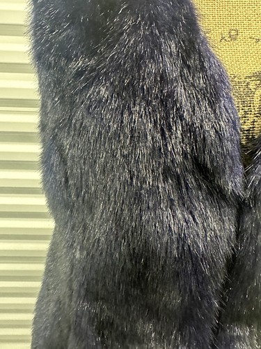 Betsey Johnson Womens Faux Fur Vest Violet Fuzzy Fluffy Size O/S - Picture 6 of 7