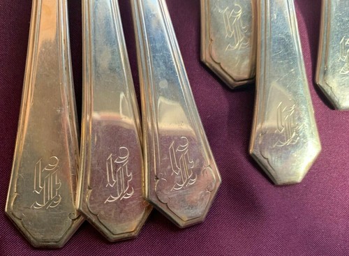 Conrad Hilton's Monogrammed Sterling Silver Flatware from Los Angeles Estate - Picture 5 of 12