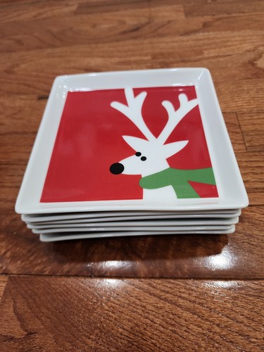 Lot of 6 Crate & Barrel Reindeer 6 inch Square Dessert Appetizer Plates - Picture 2 of 4