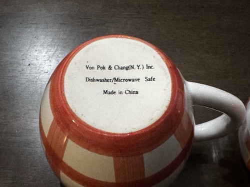 Von Pok & Chang Gingham White And Pink Plaid Ceramic 4.75" Mugs Set 4 - Picture 21 of 24