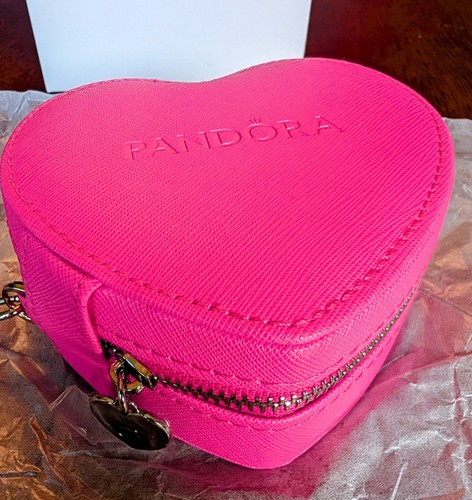 Joyero Pandora en forma de corazón NUEVO en caja - Imagen 3 de 9
