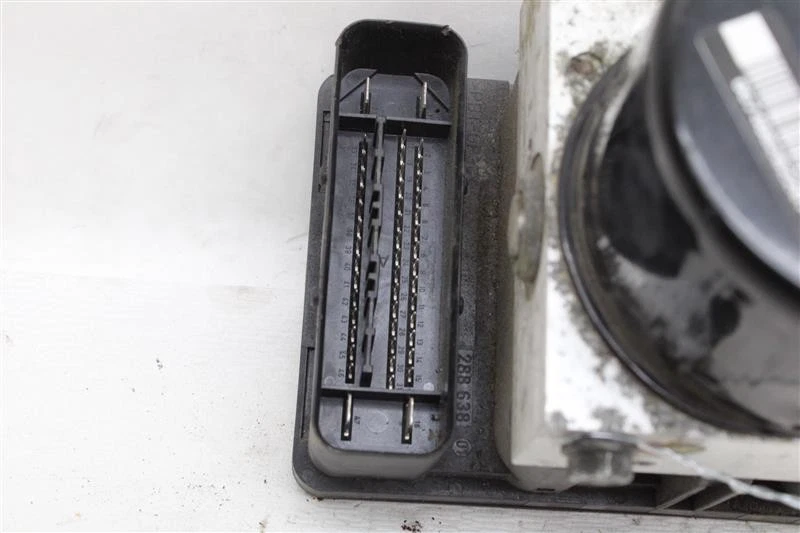 BOMBA ABS VOLVO V70 S70 V40 05 06 07 880675 Foto 4 de 4