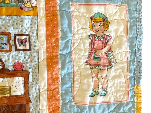 "Precioso edredón para niñas con tela para casa de muñecas Penny's de Darlene Zimmerman 37""x47""" - Imagen 6 de 10