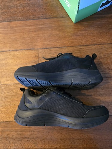 Skechers Arch Comfort Herren Ganztag Komfort Wanderschuh (schwarz) NEU Größe 9 - Bild 4 von 6