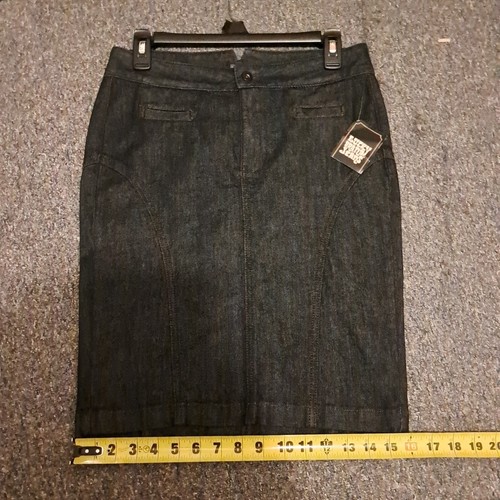 Lucky Brand Denim Skirt Size 2 - Picture 9 of 11