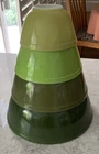 Vintage Pyrex Verde Green Nesting Mixing Bowl Set 401-404.