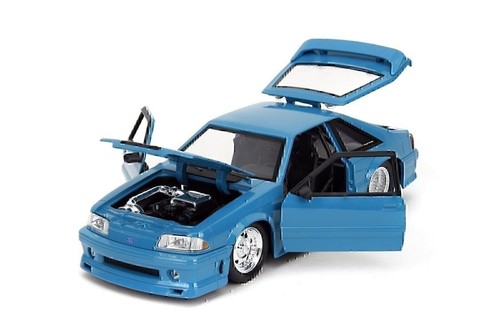 Coche fundido a presión Fast & Furious 1:24 1989 Ford Mustang GT, juguetes para niños y adultos - Imagen 2 de 4