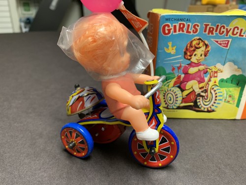 Mechanical Girls Tricycle Tin Windup Toy Vintage Meridian Made in Korea With Box - Picture 2 of 6