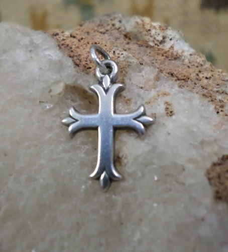 James Avery RARE HTF Sterling Retired Fleuree Charm Cross - Uncut Loop