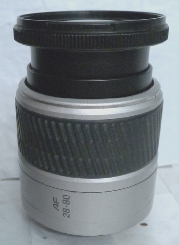 Minolta AF Zoom 28-80mm 1:3.5-5.5 D Macro Lens WITH A 28-80mm 3.5-5.6 Lens Hood - Picture 8 of 14