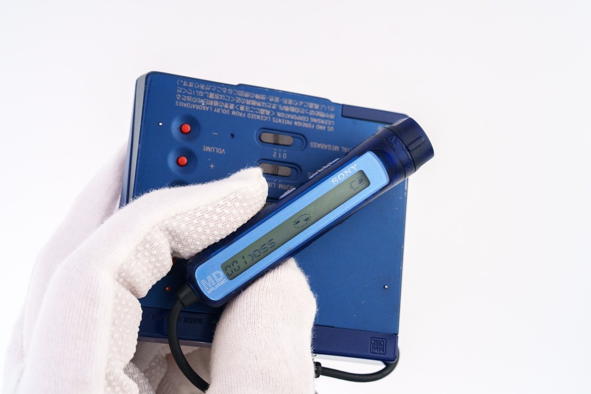 【非売品】SONY MZ-E7W サントリー BOSS ポータブルMDプレーヤー $_57.JPG?set_id=880000500F