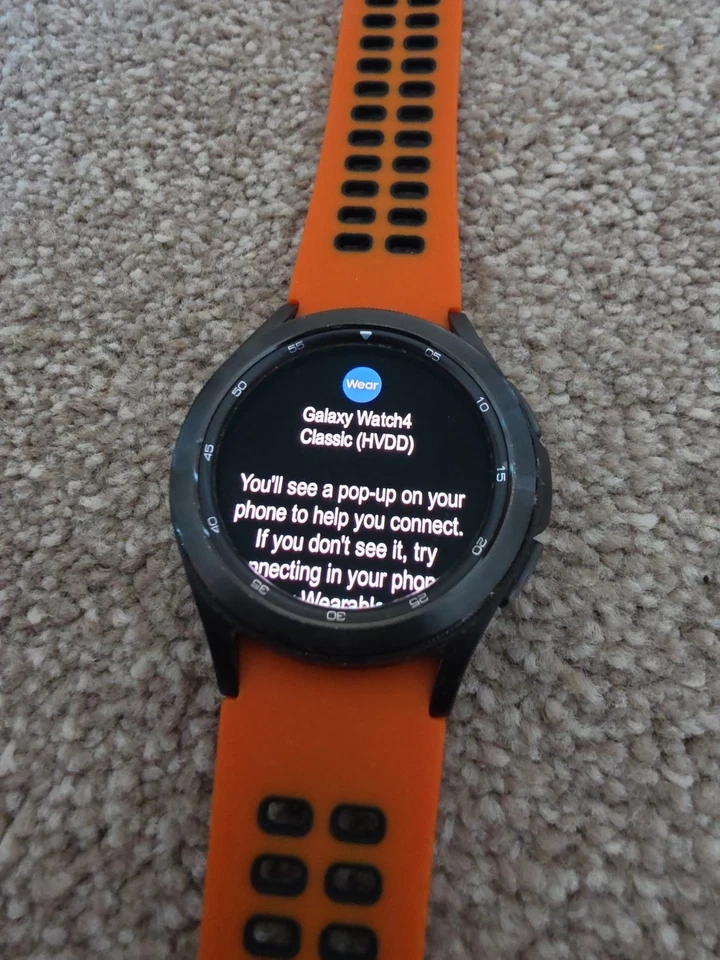 Samsung Galaxy Watch4 Classic, photo 2 of 4